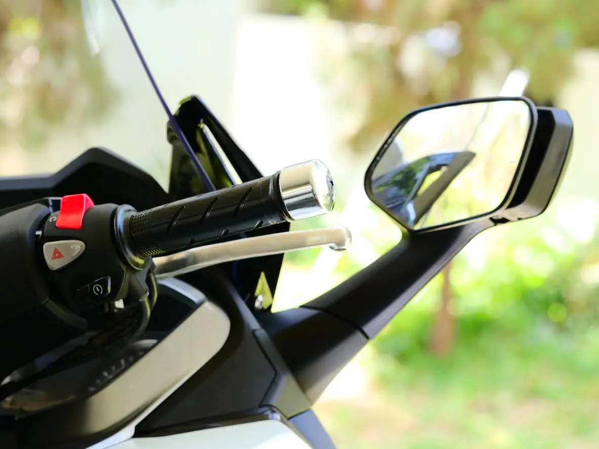 boton de corta corriente moto - Cuál es el interruptor de una moto
