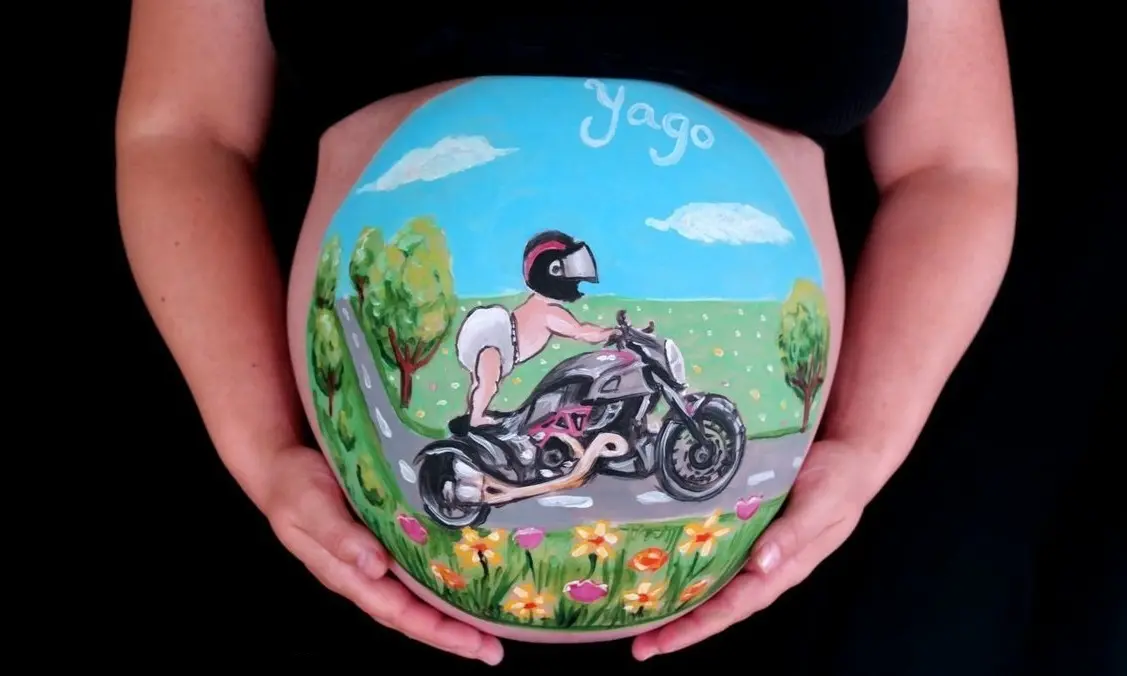 montar en moto embarazada - Qué pasa si ando en moto a los 6 meses de embarazo